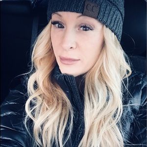 Meet your Posher, Nikki